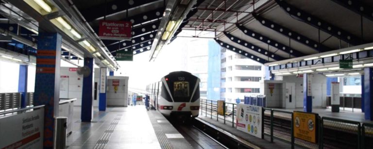 Read more about the article Ride Kuala Lumpur’s LRT from KLCC to Bangsar (and How to Buy Tickets)